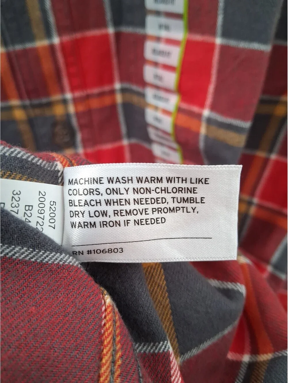 Duluth Flannel Shirt Men’s Medium Tall Red Free Swingin' Relaxed Fit Work Plaid